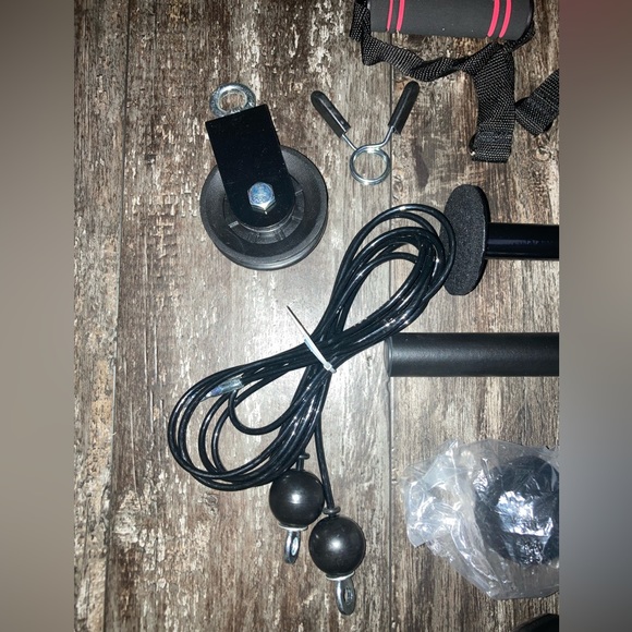 Cable Machine Attachments - Picture 3 of 5